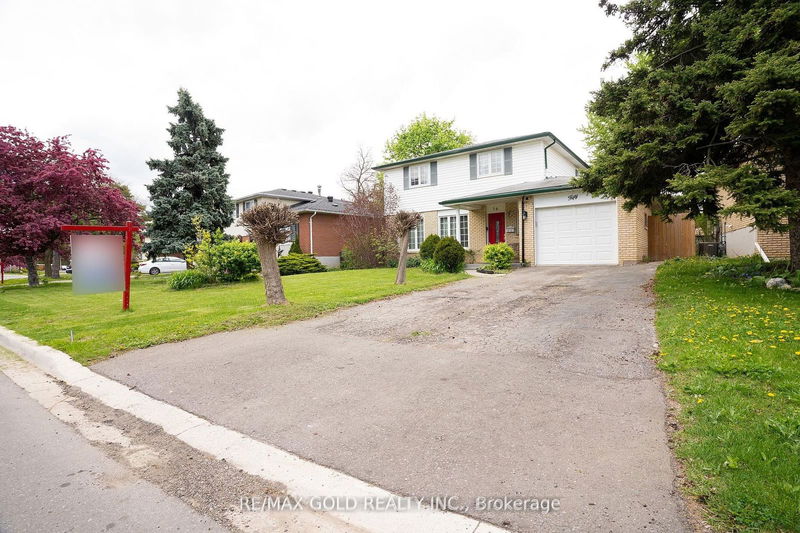 50 Esplanade Rd  Brampton, L6T 2C8 | Image 1