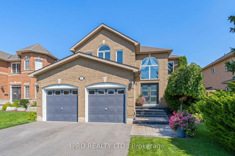 17 Robinson Rd  Halton Hills, L7G 6G5 | Image 1