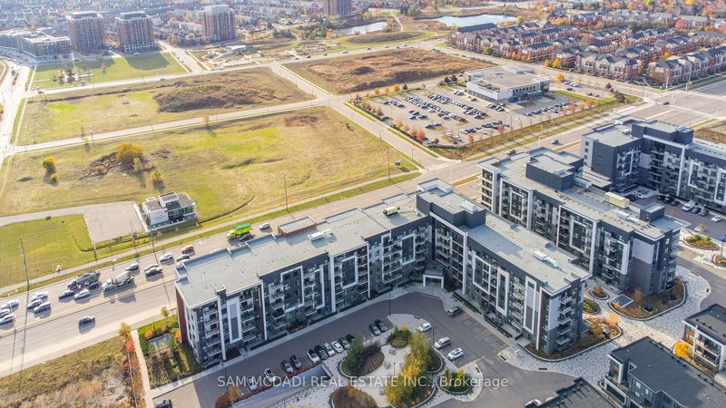  119 - 128 Grovewood Common   Oakville, L6H 0X3 | Image 29