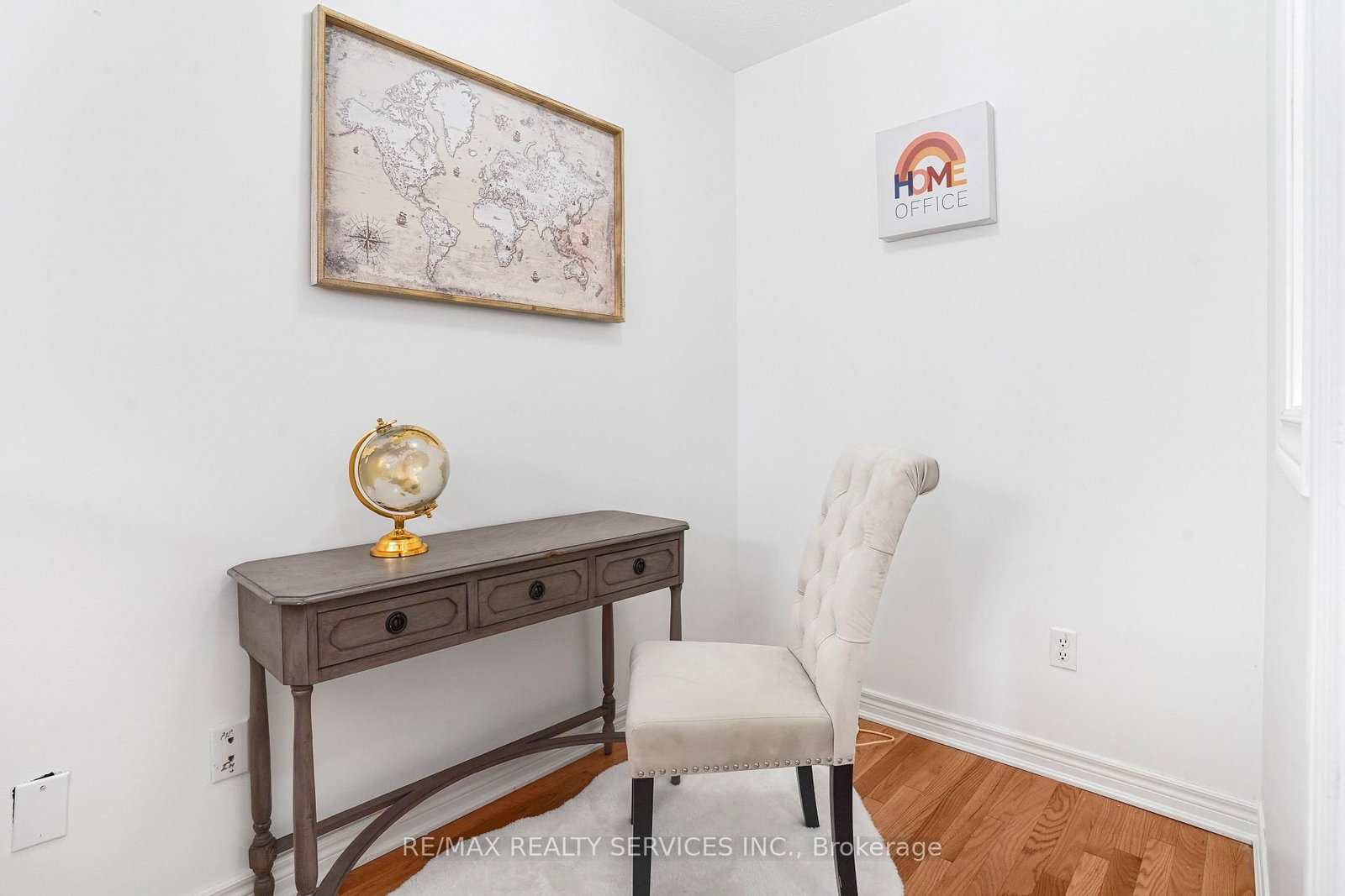 Listing Image 22