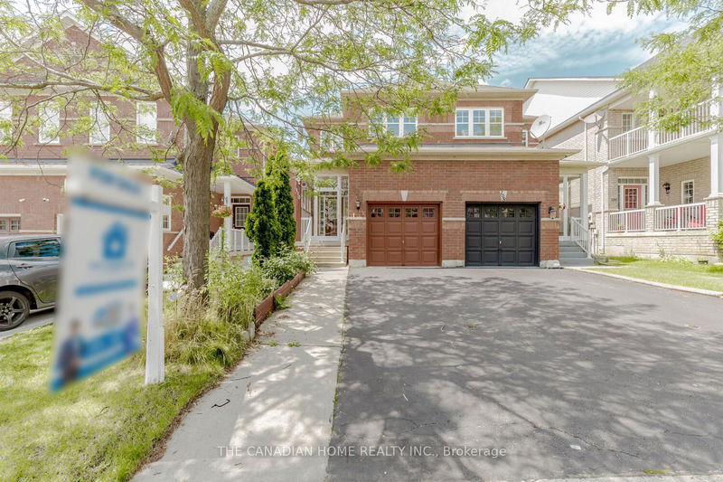 110 NATHANIEL Cres  Brampton, L6Y 5M3 | Image 1