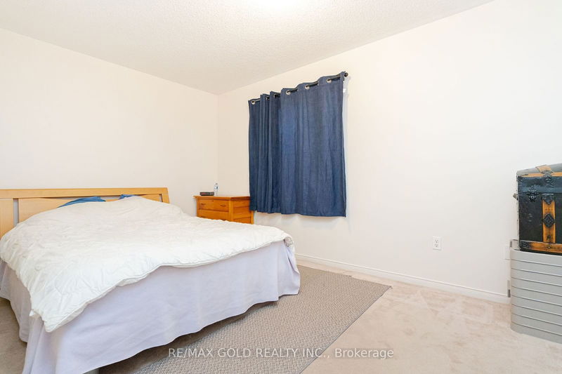 21 Poplar Plains Rd  Brampton, L7A 1Z5 | Image 22