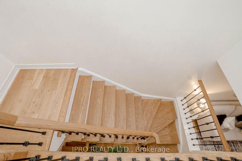 7156 Village Walk  Mississauga, L5W 1X2 | Image 18