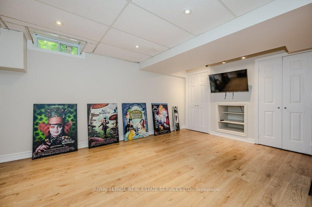 Listing Image 24