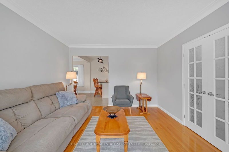 1381 Constance Dr  Oakville, L6J 2T8 | Image 7