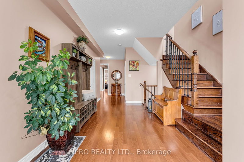 42 Atchison Dr  Caledon, L7C 3R5 | Image 4