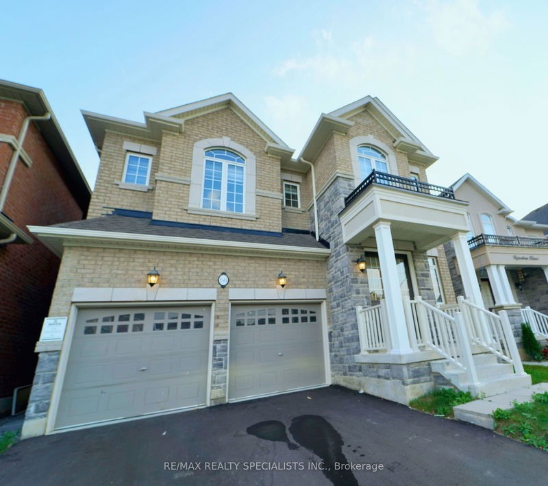 68 Donald Stewart Rd  Brampton, L7A 5J5 | Image 2