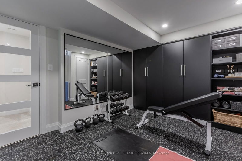 2440 Auckland Dr  Burlington, L7L 6X9 | Image 33