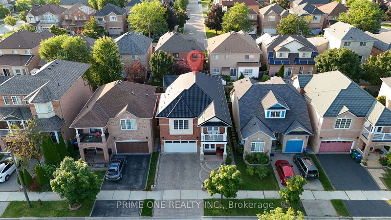 3797 Barley Tr  Mississauga, L5M 6X4 | Image 2