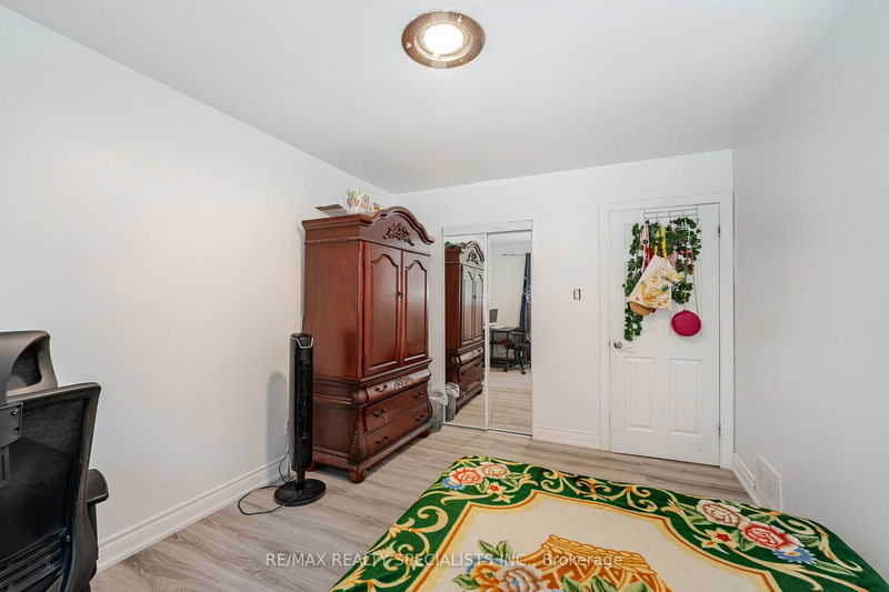 21 Crawford Dr  Brampton, L6V 2C6 | Image 15