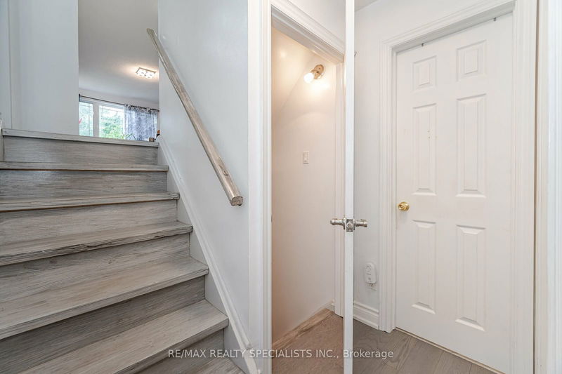 21 Crawford Dr  Brampton, L6V 2C6 | Image 19