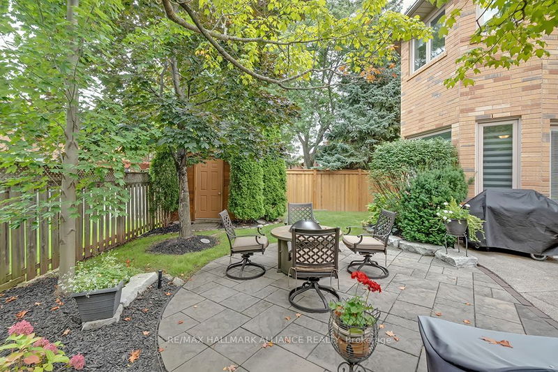 1389 Creekwood Tr  Oakville, L6H 6C7 | Image 35