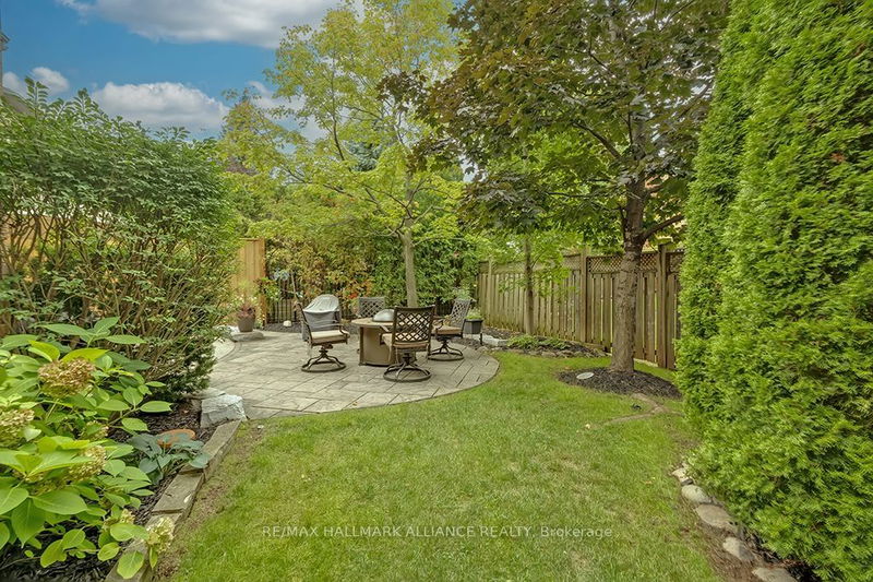 1389 Creekwood Tr  Oakville, L6H 6C7 | Image 37