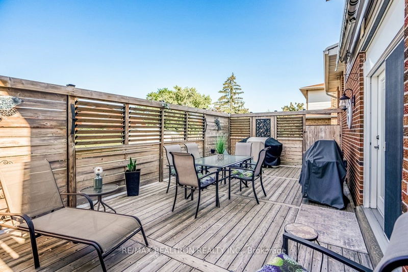 2435 Morrison Ave  Mississauga, L5C 3E7 | Image 27