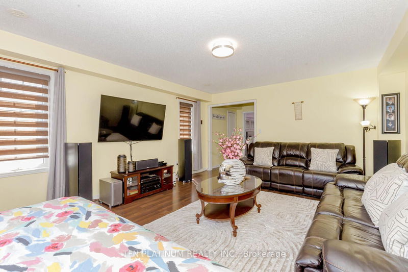 9350 Clarkway Dr  Brampton, L6P 0W4 | Image 21