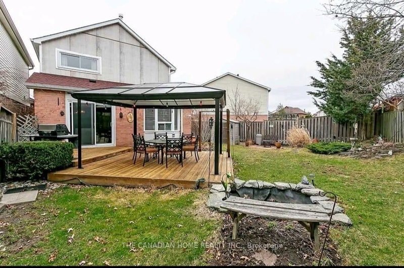 Upper - 3067 Ilomar Crt, Mississauga, L5N 5B5 | Image 2