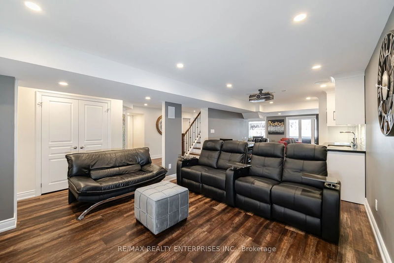 3312 Liptay Ave  Oakville, L6M 0N1 | Image 32