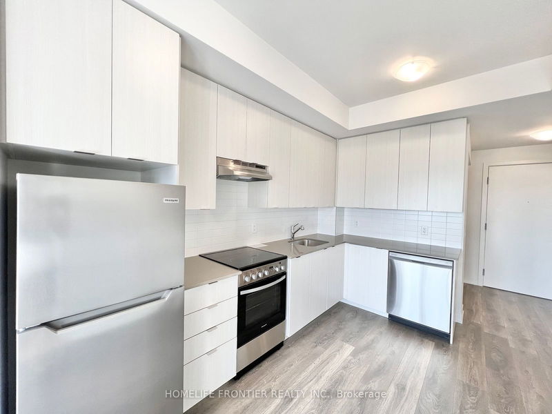 Unit 211 — 58 Sky Harbour Dr, Brampton - Bram West image-0-0