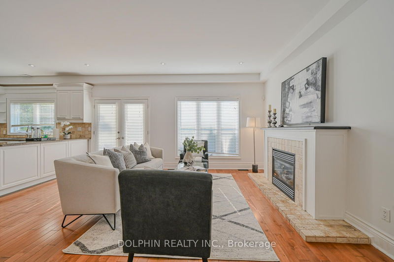 1084B Kipling Ave  Toronto, M9B 3M2 | Image 15