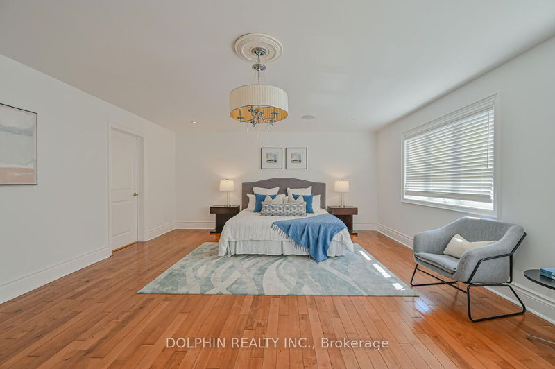 1084B Kipling Ave  Toronto, M9B 3M2 | Image 22