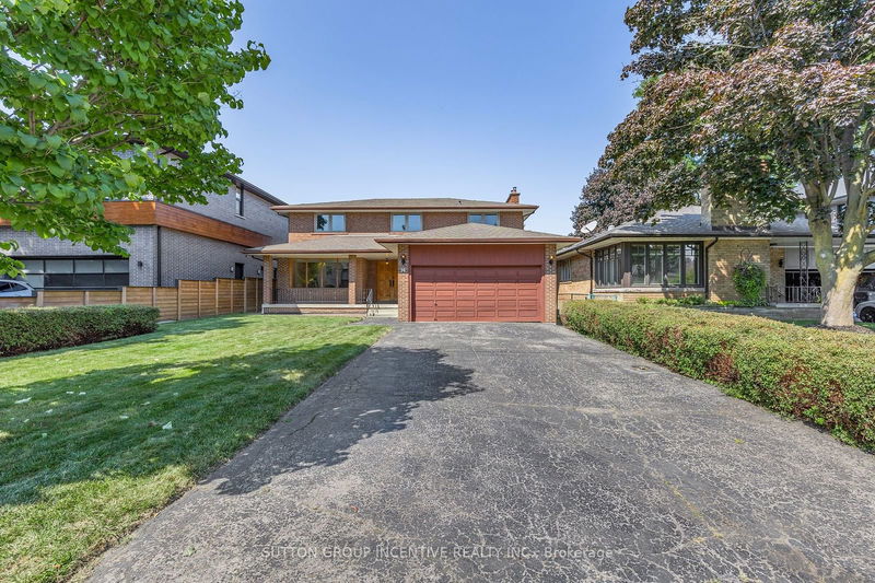 14 Graystone Gdns  Toronto, M8Z 3C3 | Image 3