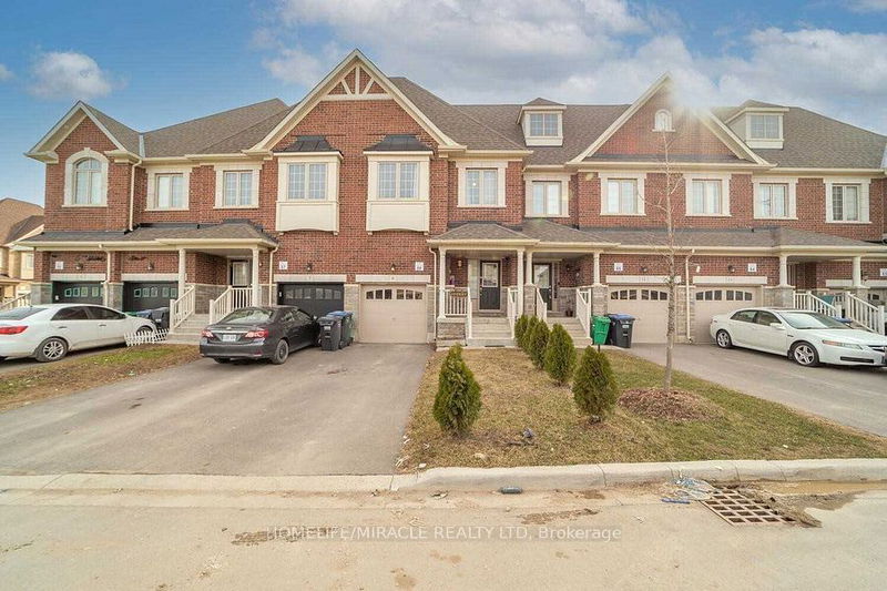 home for lease on 9 Yately Street