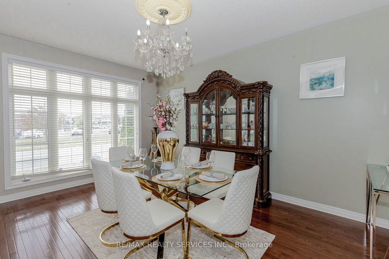 475 Van Kirk Dr  Brampton, L7A 0J2 | Image 9