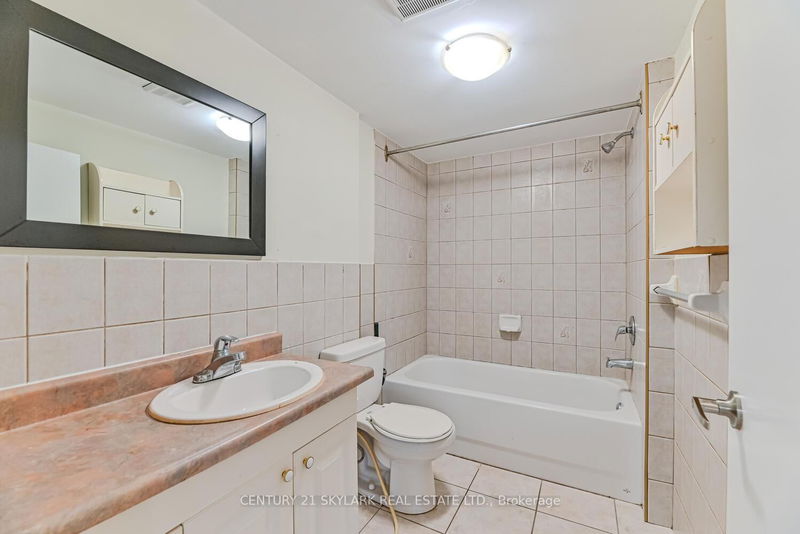 3331 Etude Dr  Mississauga, L4T 1T4 | Image 34