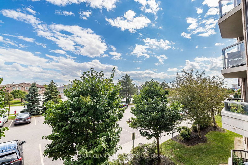  216 - 300 Ray Lawson Blvd  Brampton, L6Y 5H5 | Image 34