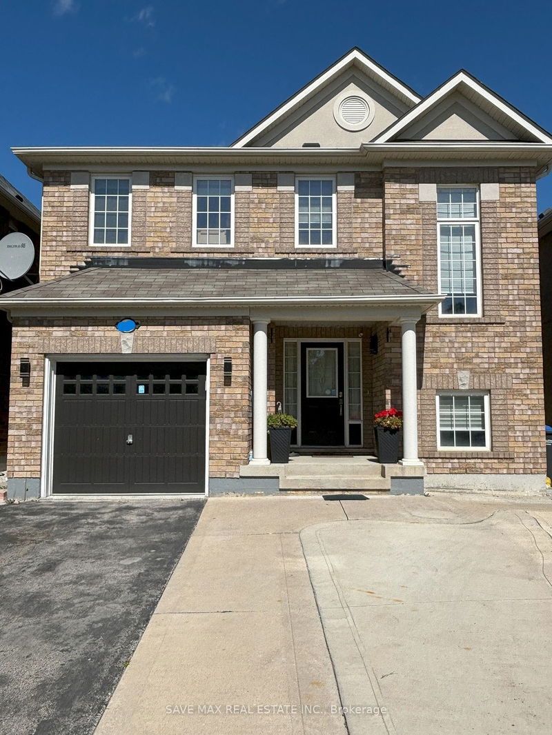 home for lease on 66 Seascape(Entire House) Crescent