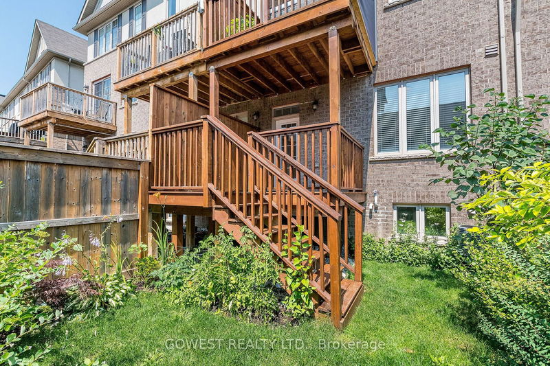 396 Belcourt Common   Oakville, L6H 0R1 | Image 37