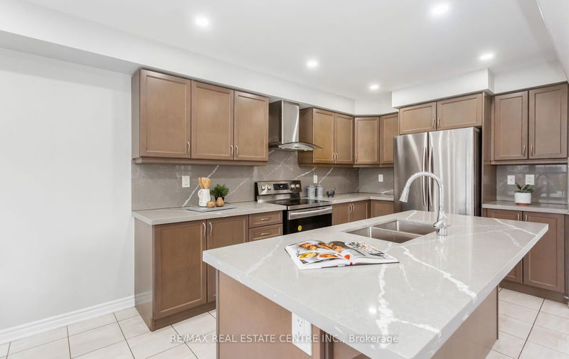 61 Stewardship Rd  Brampton, L7A 0G6 | Image 24