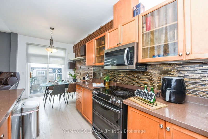 5670 Raleigh St  Mississauga, L5M 7E6 | Image 15