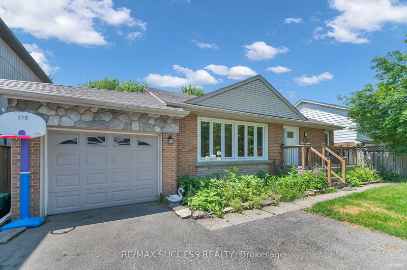 home for lease on 378 Martin Street