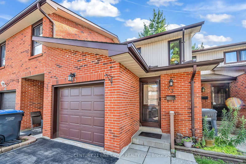 33 Dawson Cres  Brampton, L6V 3M5 | Image 3