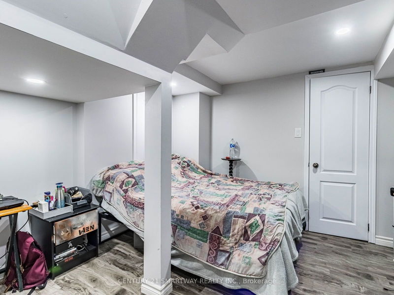 41 Cobriza Cres  Brampton, L7A 0C4 | Image 30