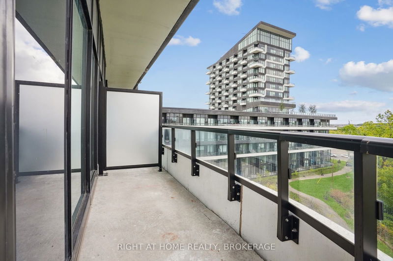  436 - 2485 Taunton Rd  Oakville, L6H 3R8 | Image 32