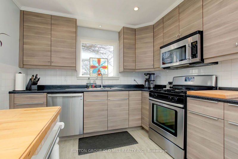 14 Louisa St  Toronto, M8V 2K6 | Image 12