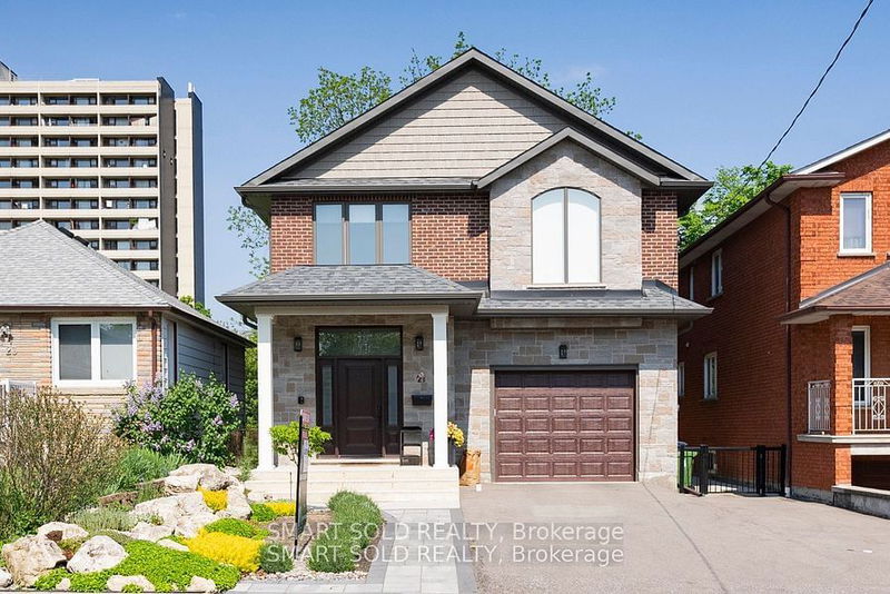 21 Harold St  Toronto, M8Z 3R4 | Image 1