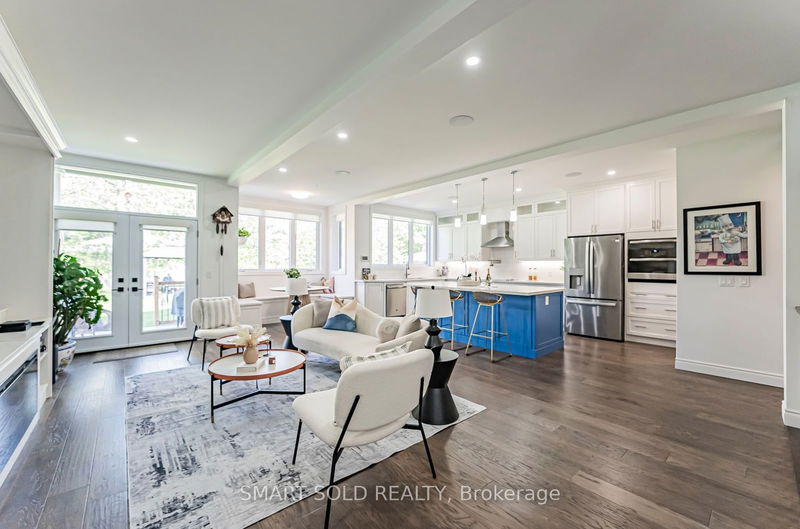 21 Harold St  Toronto, M8Z 3R4 | Image 10