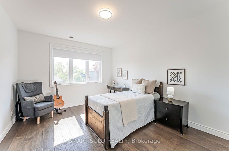 21 Harold St  Toronto, M8Z 3R4 | Image 30