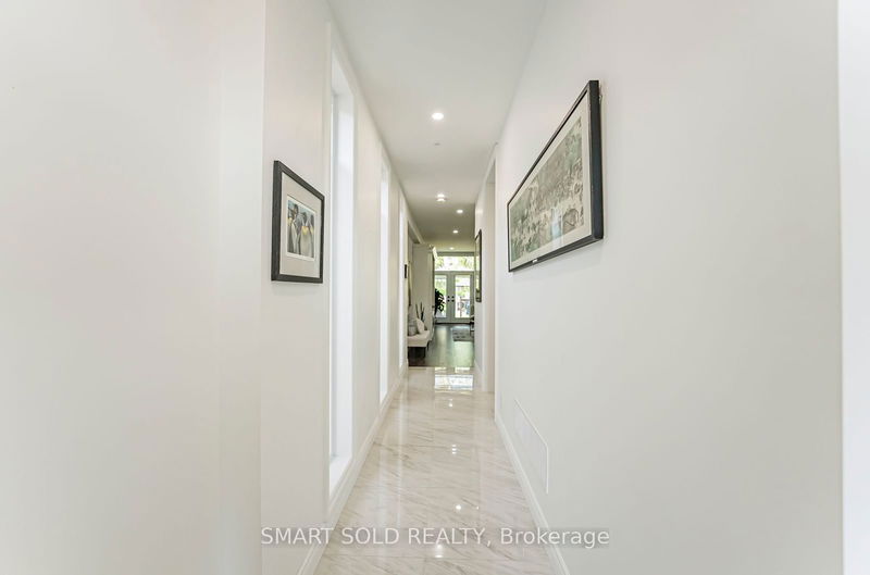 21 Harold St  Toronto, M8Z 3R4 | Image 7