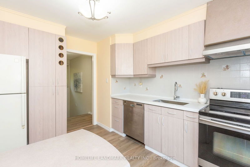 3337 Rhonda Valy  Mississauga, L5A 3G2 | Image 15