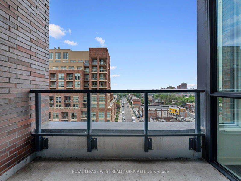  713 - 1808 St Clair Ave W Toronto, M6N 0C1 | Image 23