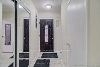  8 - 382 Driftwood Ave  Toronto, M3N 2P5 | Image 2