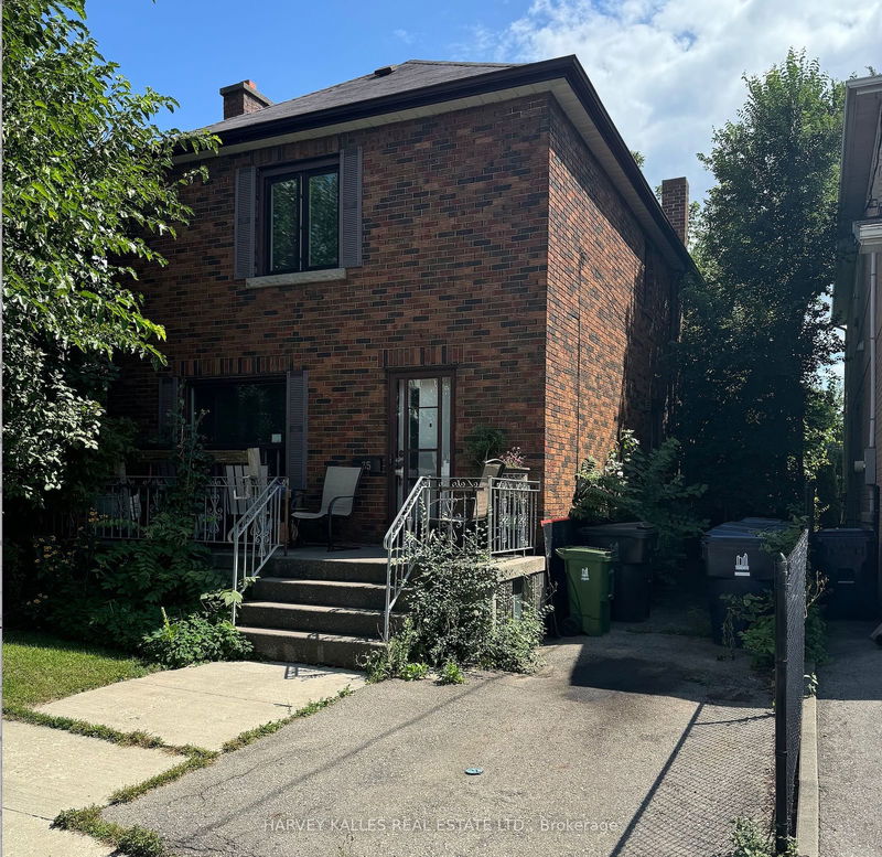 35 Albright Ave  Toronto, M8W 1W9 | Image 1