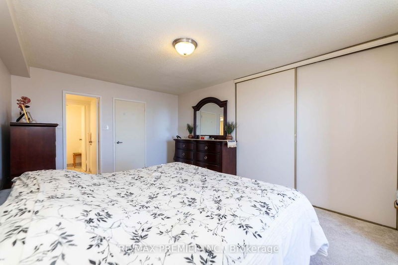  1108 - 49 Silverstone Dr  Toronto, M9V 3G2 | Image 27