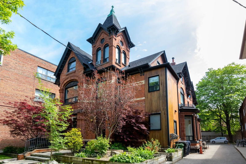 home for lease on 201-133 Dunn Avenue