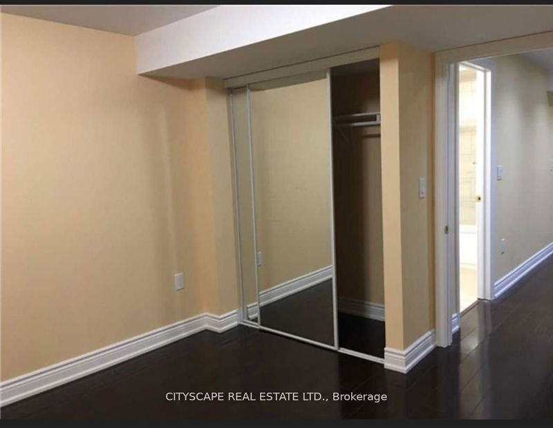 home for lease on 5077 Dubonet Drive