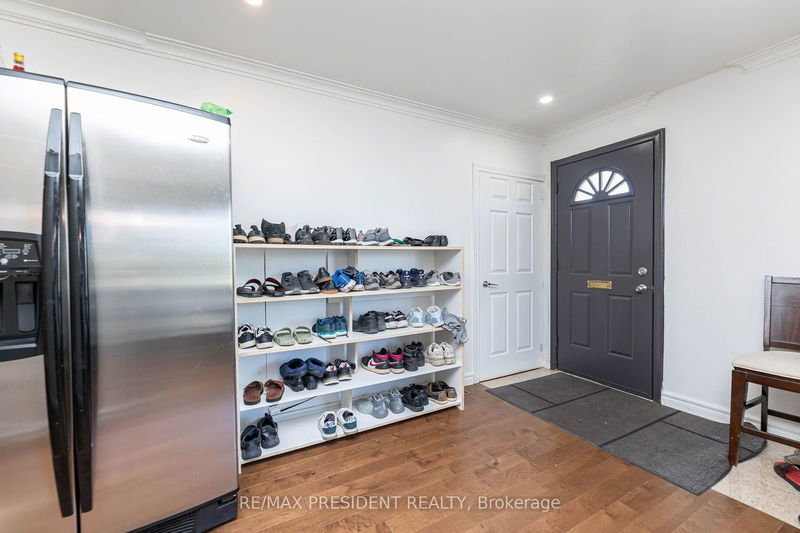 170 Elmhurst Dr  Toronto, M9W 2L1 | Image 10